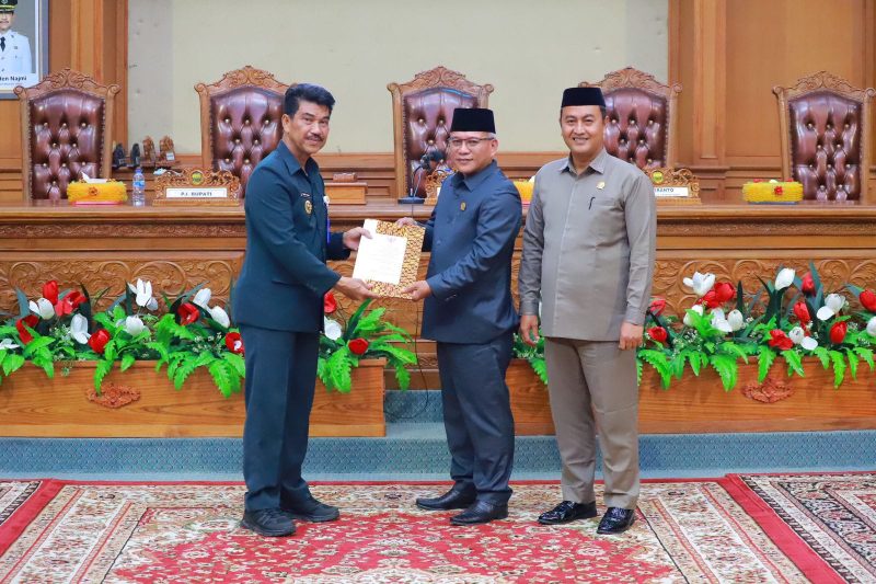 DPRD Muaro Jambi Gelar Paripurna Penyampaian Ranperda APBD 2025