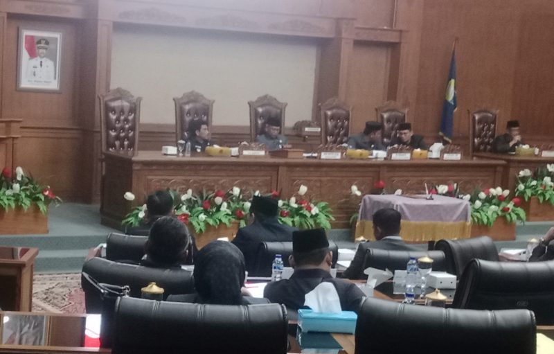 DPRD Muaro Jambi Gelar Paripurna, Pengambilan Keputusan Ranperda APBD Tahun Anggaran 2025