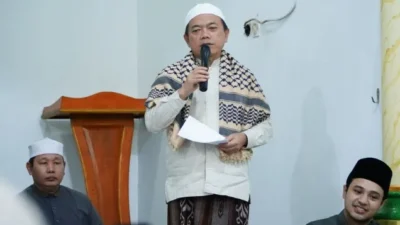 Safari Ramadhan Gubernur Jambi Al Haris di Masjid Al Aqsho: Memperkuat Silaturahim dan Pelestarian Nilai Agama di Kota Santri