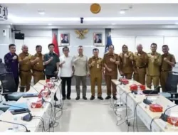 Bupati Muaro Jambi Bambang Bayu Suseno , Mendampingi Gubernur Jambi Al Haris, mengikuti audiensi bersama Menteri Perhubungan RI Dudy Purwagandhi