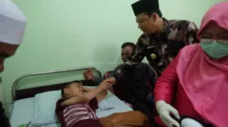 Bupati Muaro Jambi Tinjau Program Sunat Gratis di Puskesmas Puding: Bukti Nyata “Muaro Jambi Berbakti”