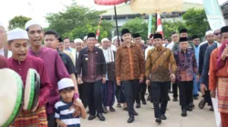 Menteri Kehutanan RI Kunjungi Ponpes Kumpeh, Tanam 99 Pohon Bersama Bupati Muaro Jambi