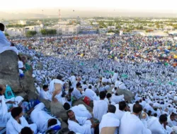PANAS ARAFAH 42°C, JEMAAH HAJI INDONESIA TIBA DI PUNCAK RITUAL WUKUF