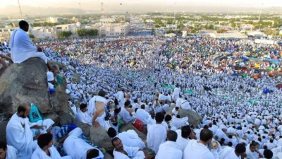 PANAS ARAFAH 42°C, JEMAAH HAJI INDONESIA TIBA DI PUNCAK RITUAL WUKUF