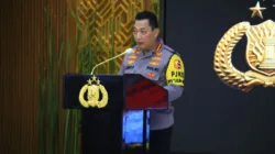 Kapolri Mutasi 702 Personel Polri, Termasuk Ketua KPK dan Kepala BNPT
