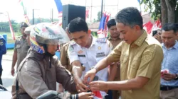 Wabup Muaro Jambi Luncurkan Gerakan Pembagian Bendera Merah Putih Sambut HUT ke-80 RI