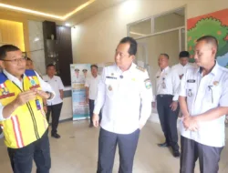 Bupati Muaro Jambi Instruksikan Renovasi Kantor Camat Kumpeh