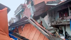 Tornado Dahsyat Terjang Kayu Aro, Warga Panik dan Atap Berterbangan