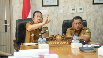 Bupati Muaro Jambi Pimpin Mediasi Konflik Lahan TSM SP IV Gambut Jaya