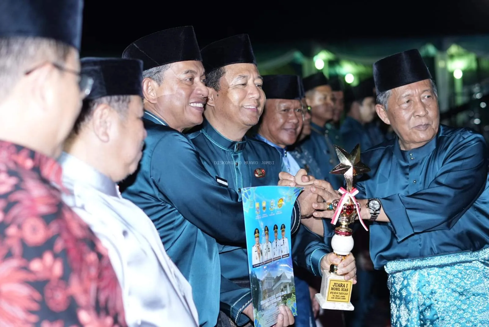 Photo Penutupan MTQ ke-54 Tingkat Provinsi Jambi di Komplek Perkantoran Bukit Cinto Kenang, Sengeti ( Photo Dok Diskominfo )