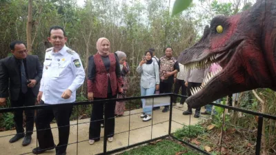 Peresmian Jambi Park oleh Bupati Dr. Bambang Bayu Suseno. (Foto: Humas Pemkab Muaro Jambi)