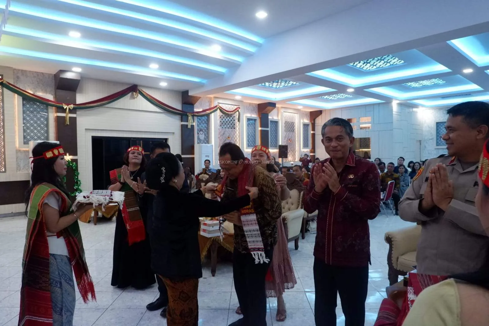 Perayaan Natal Oikumene Pegawai Kristen dan Katolik lintas instansi yang digelar pada Jumat 12/12/2025. ( Photo Dok Diskominfo).