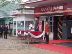 Wabup Muaro Jambi Pimpin Upacara HUT ke-63 Bank Jambi di Sengeti