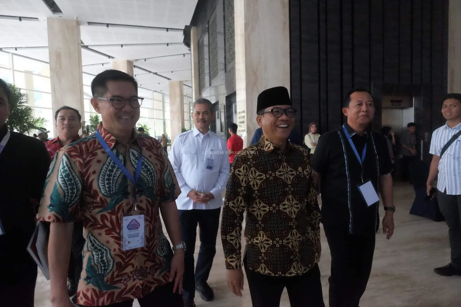 Bupati Muaro Jambi Bambang Bayu Suseno hadiri penutupan Rakernas XVII Apkasi di Batam ( Dok Diskominfo ).