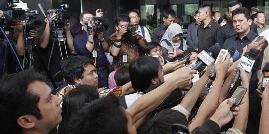 Gambar Ilustrasi Jurnalis saat meliput berita terkait Undang-undang Kebebasan Pers ( Dok Redaksi/Ist ).