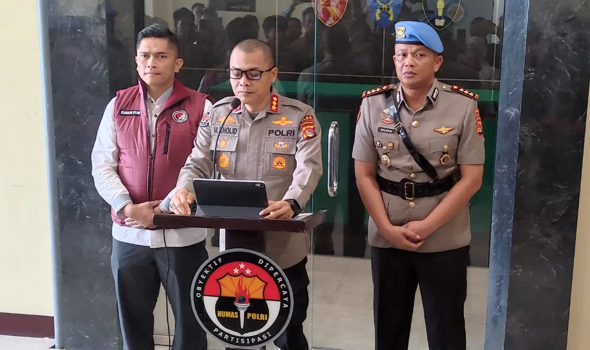 Kepala Bidang Humas Polda NTB, Kombes Pol. Mohammad Kholid, S.I.K., M.M, membenarkan penetapan tersangka itu dalam keterangan resmi kepada wartawan di Mapolda NTB, Mataram
