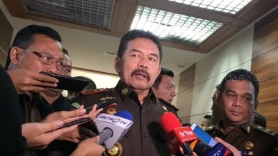 Jaksa Agung Sanitiar (ST) Burhanuddin mengecam keras praktik oknum jaksa yang diduga menguasai serta memanfaatkan aset sitaan negara untuk kepentingan pribadi