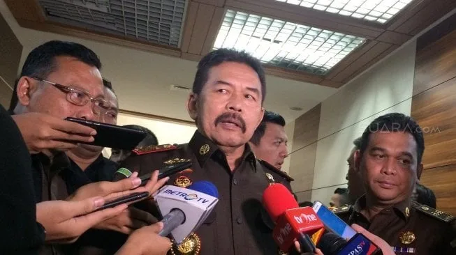 Jaksa Agung Sanitiar (ST) Burhanuddin mengecam keras praktik oknum jaksa yang diduga menguasai serta memanfaatkan aset sitaan negara untuk kepentingan pribadi