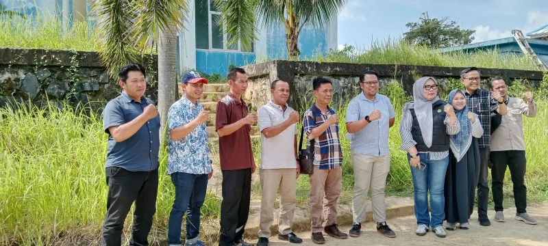 DPRD Kabupaten Muaro Jambi bersama Dinas PUPR turun langsung melakukan inspeksi mendadak (sidak) ke PDAM Tirta Muaro Jambi