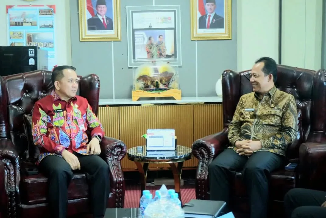 Dr. Bambang Bayu Suseno, melakukan konsultasi dan koordinasi langsung dengan Kementerian Dalam Negeri Republik Indonesia.( Dok Diskominfo ).