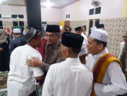 Wabup Muaro Jambi Junaidi H Mahir Safari Ramadhan di Desa Danau Kedap, Salurkan Bantuan untuk Masjid