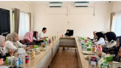 Gabungan Organisasi Wanita (GOW) Kabupaten Muaro Jambi menggelar rapat persiapan intensif di Rumah Dinas Wakil Bupati Muaro Jambi