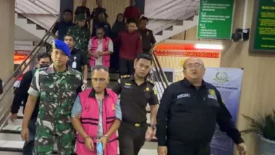 Kedua tersangka masing-masing berinisial AS dan MD, yang memiliki peran strategis dalam proses pengadaan lahan pada periode 2019 hingga 2022.