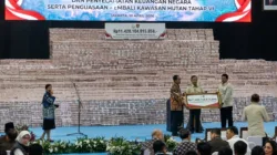 Kejagung Pamer  Uang  Rp11,4 Triliun, Simbol Hasil Penertiban Kawasan Hutan