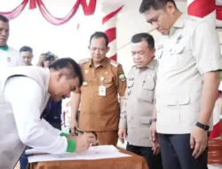 Wamentan Sudaryono Lantik Sutan Adil Hendra sebagai Ketua HKTI Jambi 2026-2029
