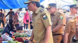 Wabup Junaidi Mahir dan Sekda Budhi Hartono Sidak Pasar Sengeti, Pastikan Harga Sembako Stabil Jelang Idul Adha 2026