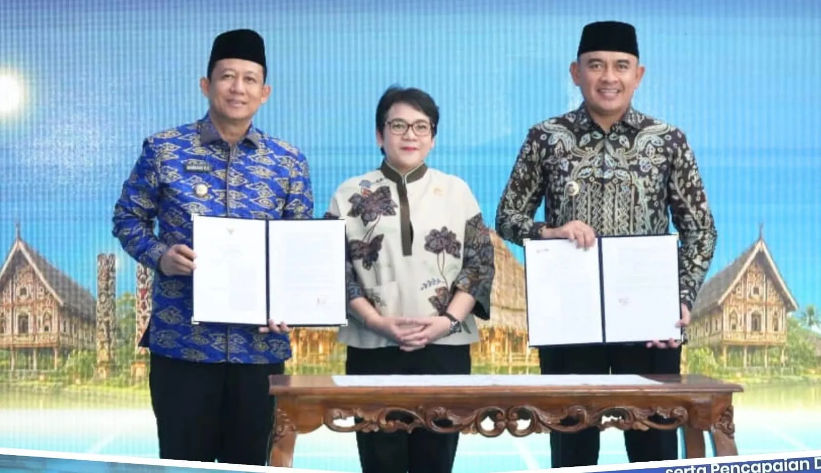 Bupati Muaro Jambi Bambang Bayu Suseno, menghadiri kegiatan Sinergi Nasional Akselerasi Pembangunan dan Pemberdayaan Masyarakat Desa yang digelar di Gedung Lembaga Kebijakan Pengadaan Barang/Jasa Pemerintah (LKPP), Kompleks Rasuna Epicentrum, Jakarta