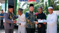 Bupati BBS Hadiri Pelantikan MWCNU Sekernan, Tekankan Peran NU Jaga Islam Moderat di Muaro Jambi