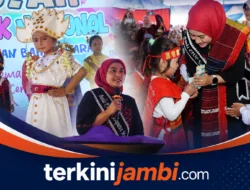 Bunda PAUD Muaro Jambi Buka Gebyar HAN ke-15 Bahar Utara, Tekankan Pentingnya Pendidikan dan Karakter Anak