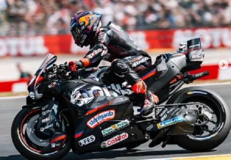 Pembalap Aprilia Racing Jorge Martin tampil impresif dengan menjuarai MotoGP Prancis 2026 di Sirkuit Bugatti, Le Mans,