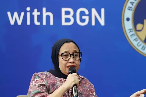 Kejaksaan Agung (Kejagung) membuka peluang memeriksa Kepala Badan Gizi Nasional (BGN), Nanik S Deyang,