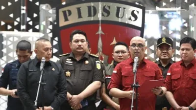 Direktur Penyidikan Jaksa Agung Muda Tindak Pidana Khusus (Jampidsus), Syarief Sulaeman Nahdi, dalam konferensi pers di Jakarta