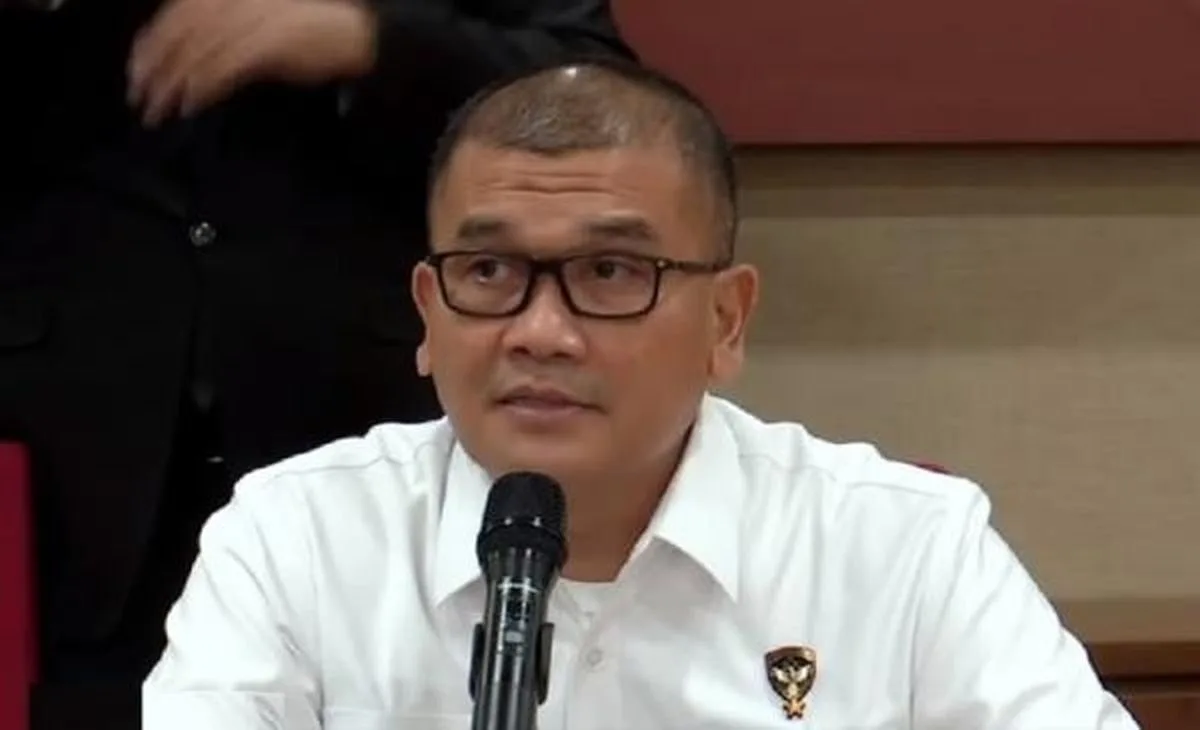 Kepala Kortastipidkor Bareskrim Polri, Inspektur Jenderal Polisi Totok Suharyanto, dalam konferensi pers di Kejaksaan Agung
