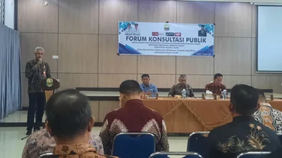 Kepala Dinas Penanaman Modal dan Pelayanan Terpadu Satu Atap (DPMPTSP) Kabupaten Muaro Jambi Alias SH,MH