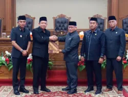 Bupati Muaro Jambi BBS Hadiri Paripurna DPRD Bahas Pertanggungjawaban APBD 2025