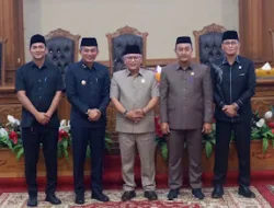 Wabup Junaidi Mahir Hadiri Rapat Kerja DPRD Muaro Jambi Bahas Jawaban Eksekutif APBD 2025