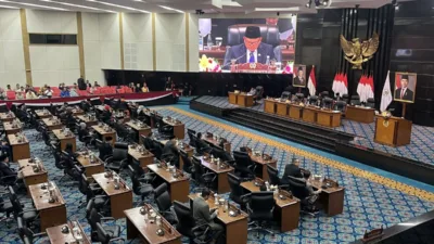 Masa jabatan anggota DPRD hasil Pemilihan Umum (Pemilu) 2024–2029 menjadi objek gugatan di Mahkamah Konstitusi (MK).